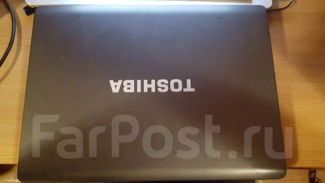 Toshiba Satellite L300D. 15.4", 2,2����, ��� 2048 ��, ���� 1 000���, WiFi: 1, Bluetooth: 1 ����
