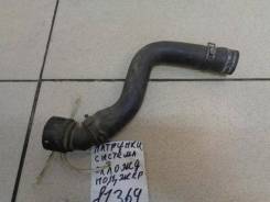 Патрубок радиатора Volkswagen Bora/Jetta 1997-2005 Номер OEM 1J0122101
