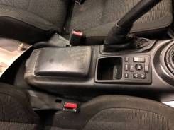 Бардачок. Toyota Altezza