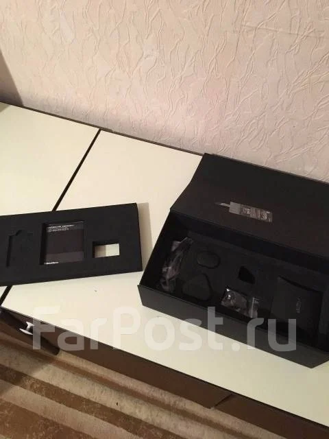 BlackBerry Porsche Design P�9981. �/� ����