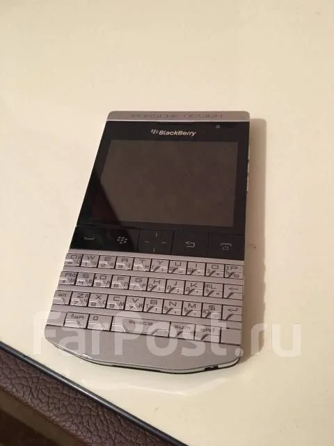 BlackBerry Porsche Design P�9981. �/� ����