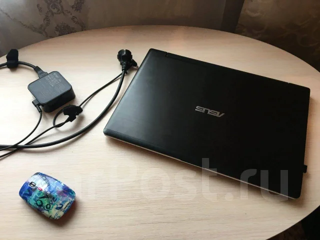 Asus K56C. 15", WiFi: 1, Bluetooth: 1 ����
