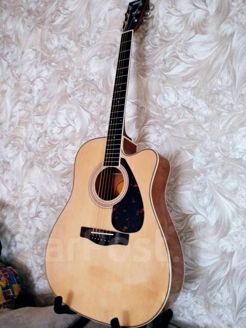 Yamaha fg720c deals