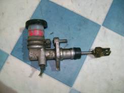 Цилиндр сцепления главный. Suzuki Escudo, TA11W, TA31W, TA51W, TD11W, TD31W, TD51W, TD61W Suzuki Esteem, AH14S, AH64S, AJ14S, AJ64S, GA11S, GA21S, GB2...