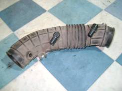 Патрубок воздухозаборника. Suzuki Esteem, GA11S, GA21S, GB21S, GB31S, GC21S, GC21W, GC41W, GD21S, GD31S, GD31W Suzuki Cultus, GA11S, GA21S, GB21S, GB3...
