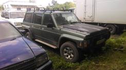 Nissan Patrol. механика, 4wd, 2.4 (130 л.с.), бензин, 350 тыс. км