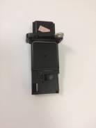 Датчик расхода воздуха. Infiniti: QX56, M45, Q40, QX50, Q45, M56, Q50, FX35, EX25, FX37, QX70, M25, G25, Q60, FX45, EX35, EX37, FX30d, G35, M37, FX50...