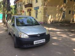 Toyota Platz. Без водителя