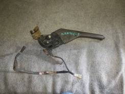 Ручка ручника. Toyota Hiace, KZH100, KZH100G, KZH106, KZH106G, KZH106W, KZH110, KZH110G Двигатель 1KZTE