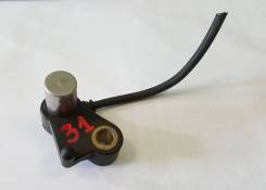 Датчик abs. Mazda Revue, DB3PA, DB5PA Mazda Demio, DW3W, DW5W Двигатели: B3E, B3ME, B5E, B5ME
