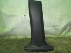 Накладка на стойку. Opel Antara Двигатели: A22DM, A24XE, A24XF, A30XF, A30XH, B20DTH, Z20DM, Z20DMH, Z24XE, Z32SE