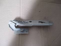 Крепление капота. Audi A4, 8E2, 8E5, 8EC, 8ED Audi S4, 8E2, 8E5, 8EC, 8ED Двигатели: AKE, ALT, ALZ, AMB, AMM, ASB, ASN, AUK, AVB, AVF, AVJ, AVK, AWA...