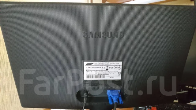Samsung. 19" ����