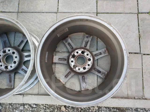 Work Emotion XT7. 8.0x17", 5x114.3, ET42 ����