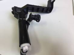    LH Toyota RX35 85208-48040 09-12 85208-48040 