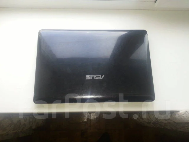 Asus K52JU. 15.6", 2,7����, ��� 4 ��, ���� 320���, WiFi: 1, ����������� �� 3��. ����