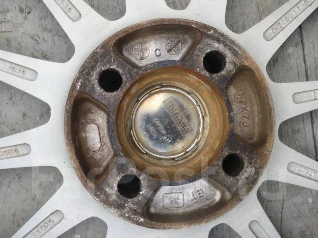 Enkei SC03. 7.0x17", 4x100, ET35, �� 70���. ����
