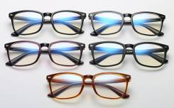Очки Ray-Ban.