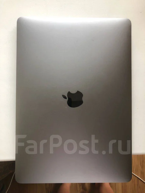Apple MacBook Pro 13 2017 Mid MPXQ2. 13.3", 2,2����, ��� 8 ��, ���� 128���, WiFi: 1, Bluetooth: 1 ����