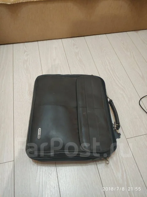 Fujitsu Amilo Pro V3515. 15", 1,7����, ��� 512 ��, WiFi: 1, Bluetooth: 1, ����������� �� 100��. ����