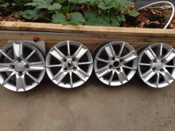 Sant HZRU-1303. 3.5x14", 4x100, ET3, �� 100���. ����