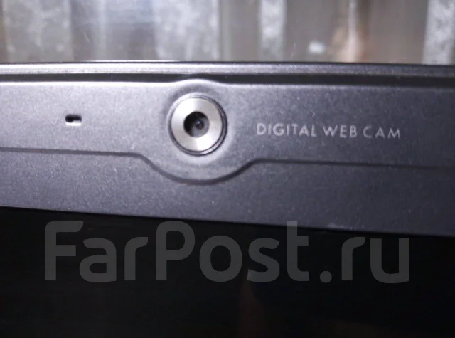 Roverbook Voyager. 2 200����, ��� 1024 ��, ���� 80���, WiFi: 1 ����