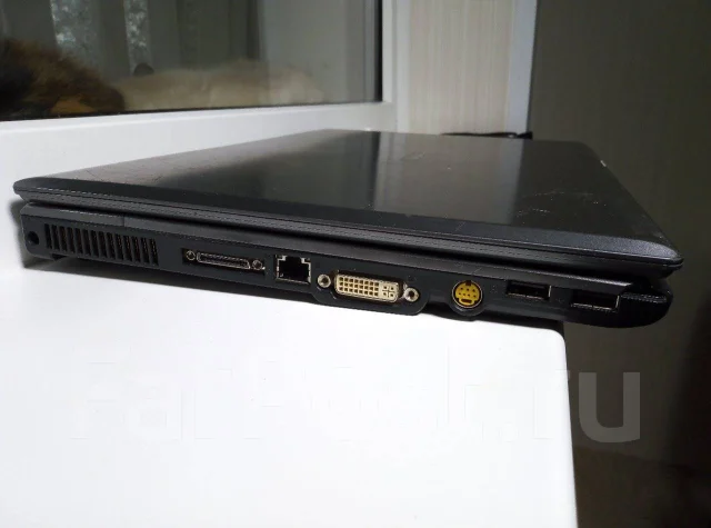 Roverbook Voyager. 2 200����, ��� 1024 ��, ���� 80���, WiFi: 1 ����