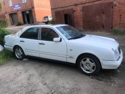 Mercedes-Benz E-Class. W210, M112 941