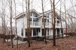 Продам дом 198 м2 + 8 сот (дуплекс). Улица Старцева 47ж, р-н Весенняя, площадь дома 198 кв. м., централизованный водопровод, электричество 30 кВт, ото...