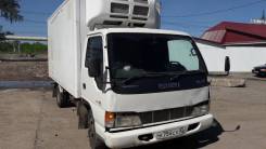 Isuzu Elf. Isuzu ELF (реф. двухсекционный + и -), 4 334 куб. см., 2 500 кг.