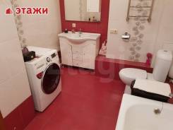 3-комнатная, улица Комсомольская 25б. Первая речка, агентство, 80 кв. м. Сан. узел