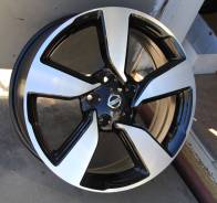 Nissan. 7.0x18", 5x114.30, ET40, ЦО 66,1 мм.