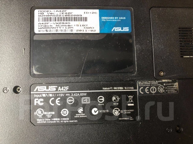 Asus A42F. 14.1", 2 000����, ��� 2048 ��, ���� 320���, WiFi: 1, Bluetooth: 1, ����������� �� 3��. ����
