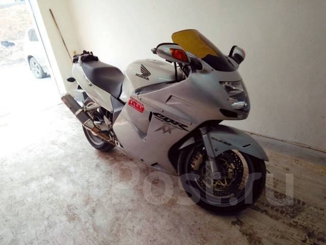 Honda CBR 1100 спорт турист