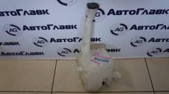 Бачок стеклоомывателя. Toyota Premio, AZT240, NZT240, ZZT240, ZZT245 Toyota Allion, AZT240, NZT240, ZZT240, ZZT245 Toyota Caldina, AZT241, AZT241W, AZ...