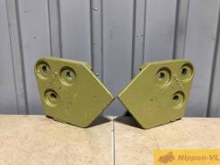 Бокорез ковша. Kobelco: SK50, SK30, SK030, SK35SR, SK30SR Hitachi: EX22, ZX40, ZX35, EX30, ZX30, EX35 Komatsu: PC55MR-3, PC58, PC58UU, PC35, PC50MR-2...