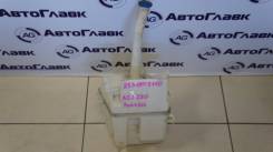 Бачок стеклоомывателя. Toyota Avensis, ADT250, ADT251, AZT250, AZT250L, AZT250W, AZT251, AZT251L, AZT251W, AZT255, AZT255W, CDT250, ZZT250, ZZT251, ZZ...