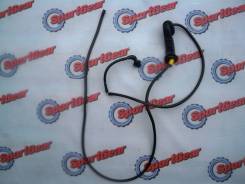 Форсунка омывателя. Subaru Forester, SG5, SG9, SG9L Subaru Impreza, GG2, GG3, GG9, GGA, GGB Двигатели: EJ202, EJ203, EJ205, EJ255, EJ152, EJ204, EJ207