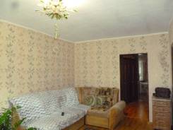 3-комнатная, улица Комсомольская 46. Центр, "90 м-н", "Фреш 25", агентство, 61 кв. м.