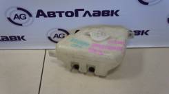 Бачок стеклоомывателя. Suzuki Escudo, TA01R, TA01W, TD01W Suzuki Vitara, A01C0, A01V0, TA01C, TA01V, TA02C, TA02V, TA51C, TC01C, TC02C, TD01V, TD02V...