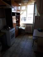 3-комнатная, переулок Дворцовый 12. агентство, 53 кв. м.