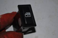 Кнопка блокировки дифференциала. Toyota Celica, ZZT231 Двигатель 2ZZGE