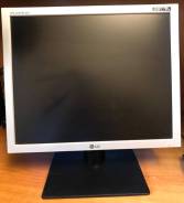LG. 17", технология ЖК (LCD)