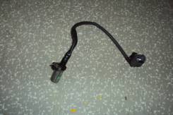 Датчик положения коленвала. Toyota: Sprinter, Corsa, Caldina, Corolla II, Paseo, Corolla, Tercel, Raum, Cynos, Starlet Двигатели: 4EFE, 5EFE