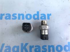 Датчик давления фреона. Volkswagen Passat, 3B2, 3B3, 3B5, 3B6 Audi: A6 allroad quattro, A8, S6, A4, A6, S8, S4, RS4 Skoda Superb Двигатели: 1Z, ACK, A...
