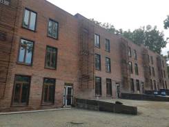 Продам таунхаус на Фетисов арене 150м. Улица Находкинская 28в, р-н Сахарный ключ, площадь дома 151 кв. м., централизованный водопровод, электричество...