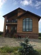 Продам 2-х этажный дом по улице Сергея Есенина. Сергея Есенина 32 а, р-н Зверосовхоз, площадь дома 220 кв. м., централизованный водопровод, электричес...