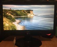 LG. 19",   (LCD)