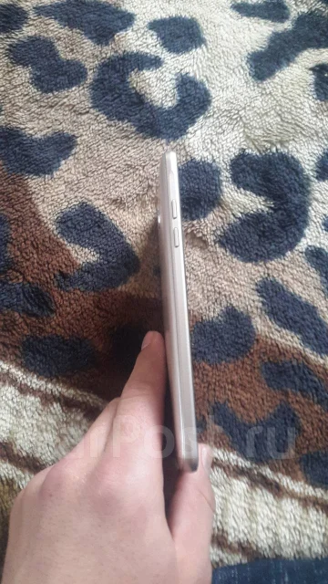 Samsung Galaxy J5. �/�, �������, 4G LTE, Dual-SIM ����