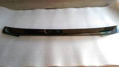 Спойлер на заднее стекло. Toyota Land Cruiser, GRJ200, J200, URJ200, URJ202, URJ202W, UZJ200, UZJ200W, VDJ200 Двигатели: 1URFE, 1VDFTV